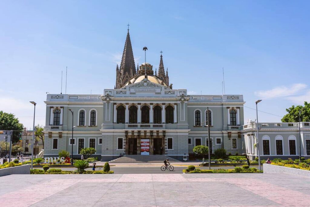 Hospedarse en la Colonia Americana de Guadalajara