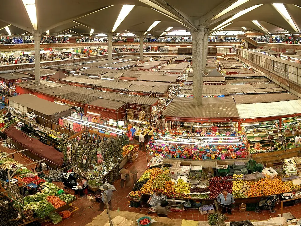 Panorámica del interior del Mercado Libertad (San Juan de Dios), Guadalajara